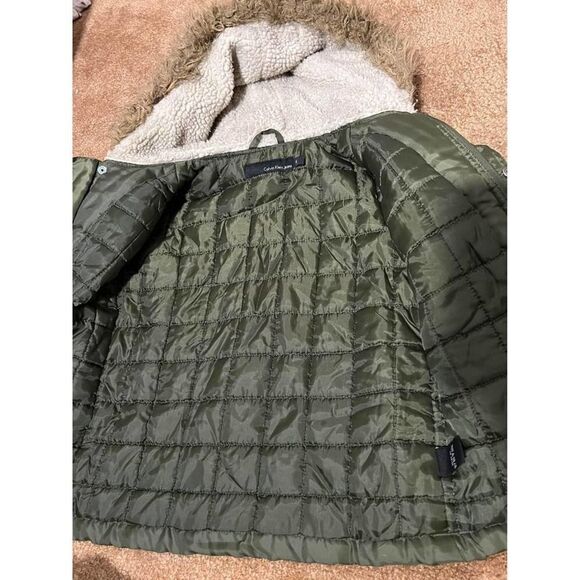 Calvin Klein Jeans Girl Toddler 2T Winter Coat Hooded *missing zipper* - Picture 7 of 10